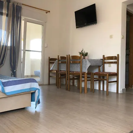 Marija Apartment Vir