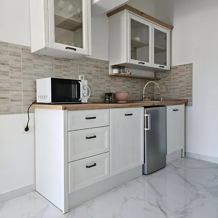 Marija Apartment Vir